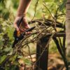 Fiskars SingleStep™ Bypass P26 Pruner - Image 2